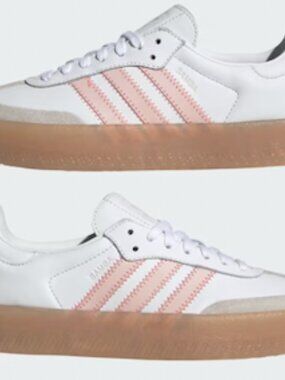 NWT Women's Sambae adidas Originals Cloud White / Sandy Pink / Semi Flash Red